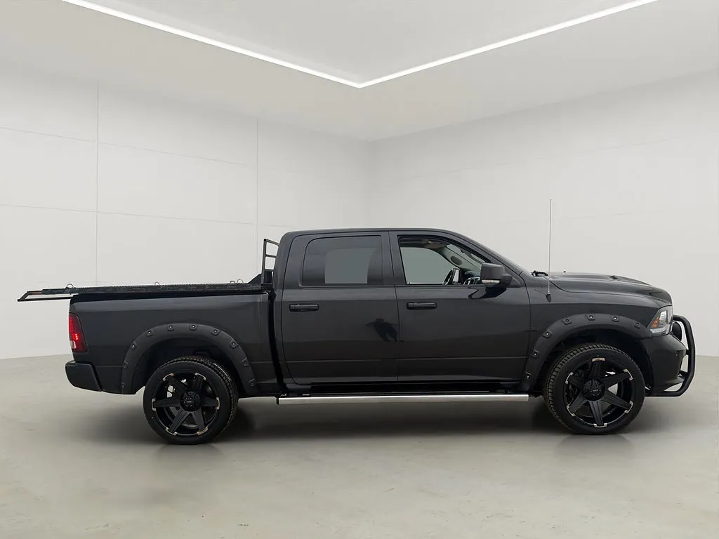 2019 Dodge RAM 1500 Sport 5.7 4x4 bild 2