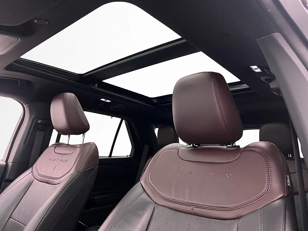 2022 Ford Explorer Plug-In Hybrid Platinum bild 11