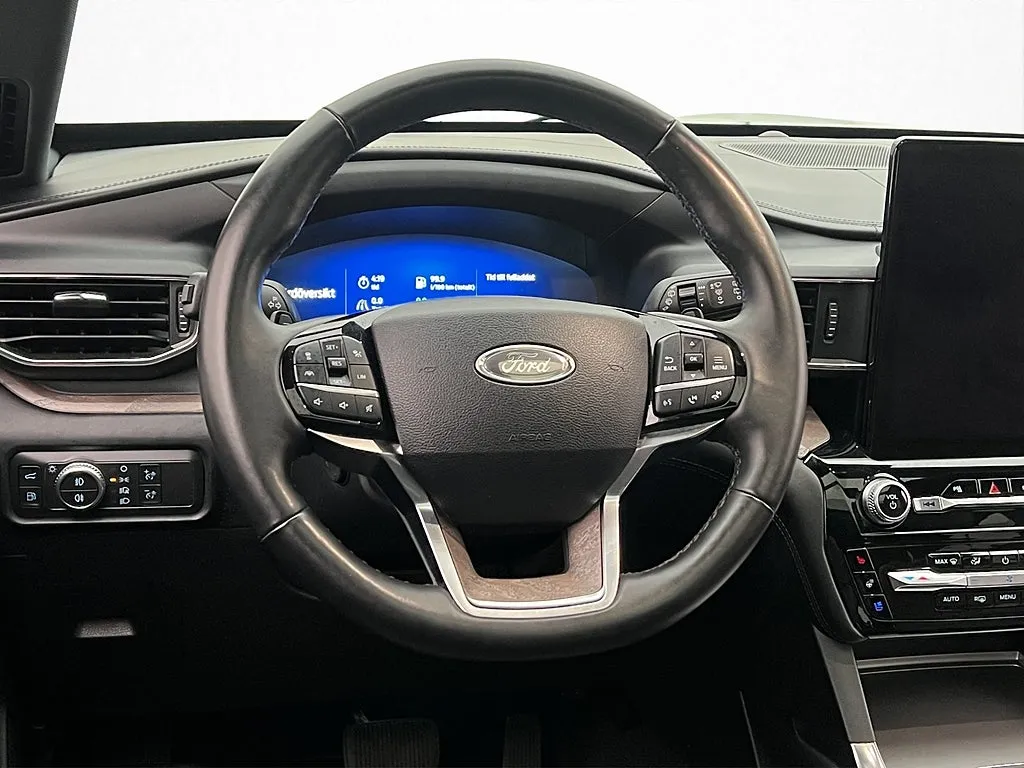 2022 Ford Explorer Plug-In Hybrid Platinum bild 15