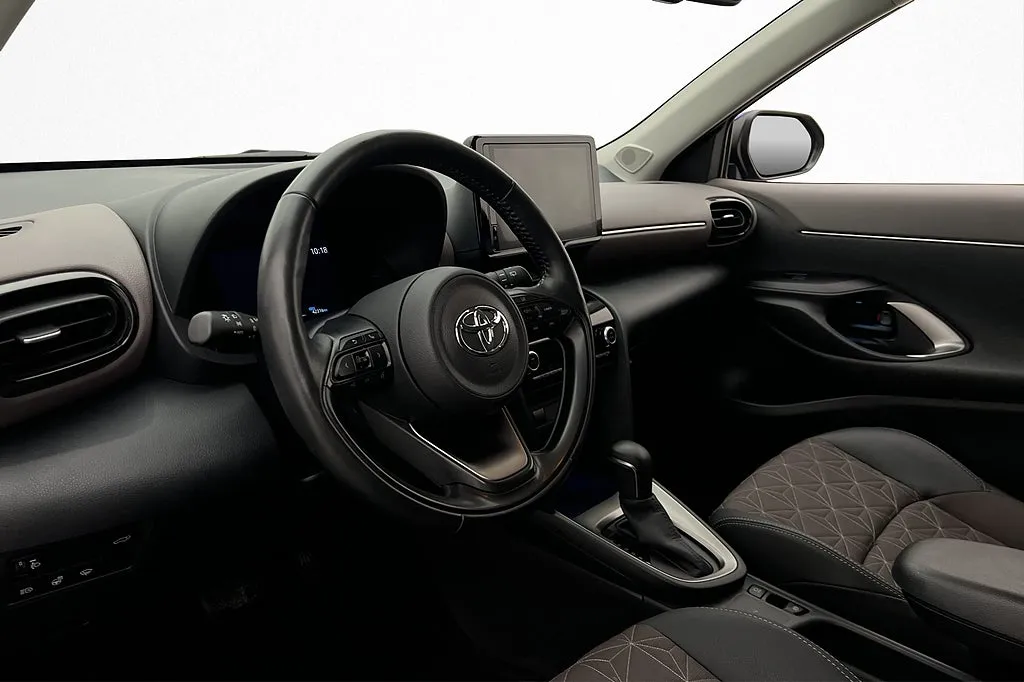 2022 Toyota Yaris Cross Hybrid Style Edition bild 8