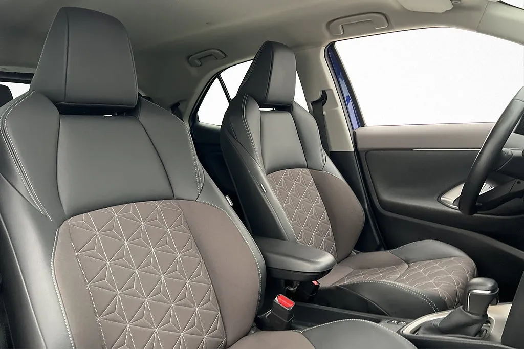 2022 Toyota Yaris Cross Hybrid Style Edition bild 19