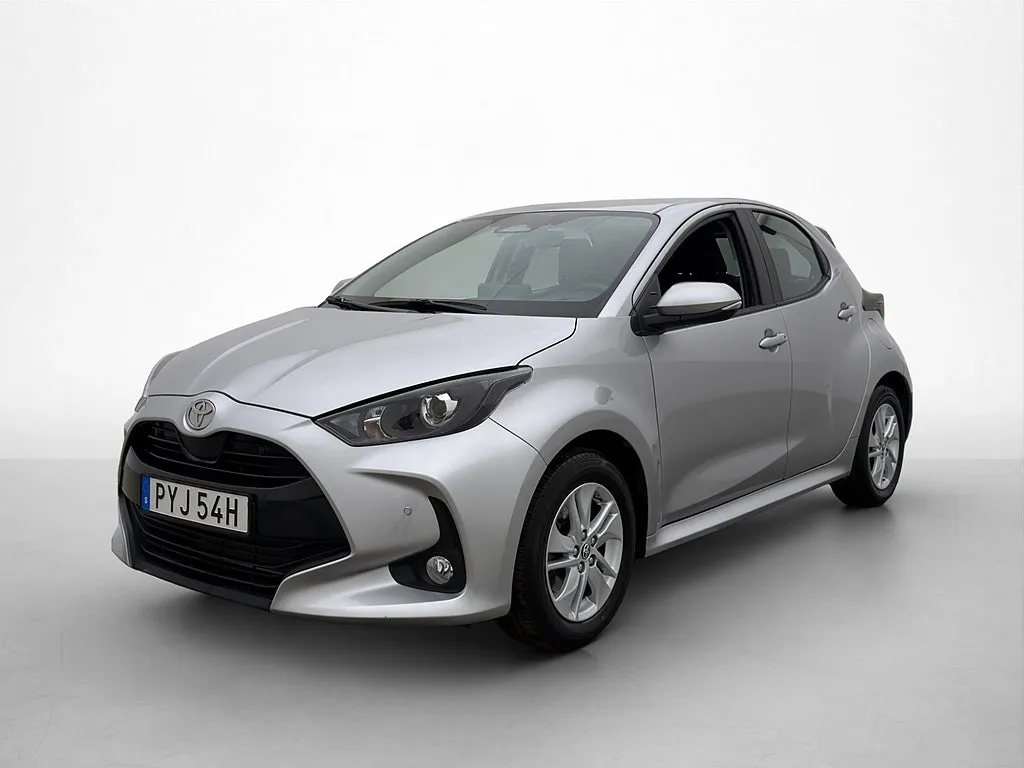 2025 Toyota Yaris Hybrid Active
