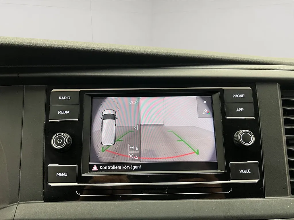 2021 Volkswagen Transporter L2 bild 18