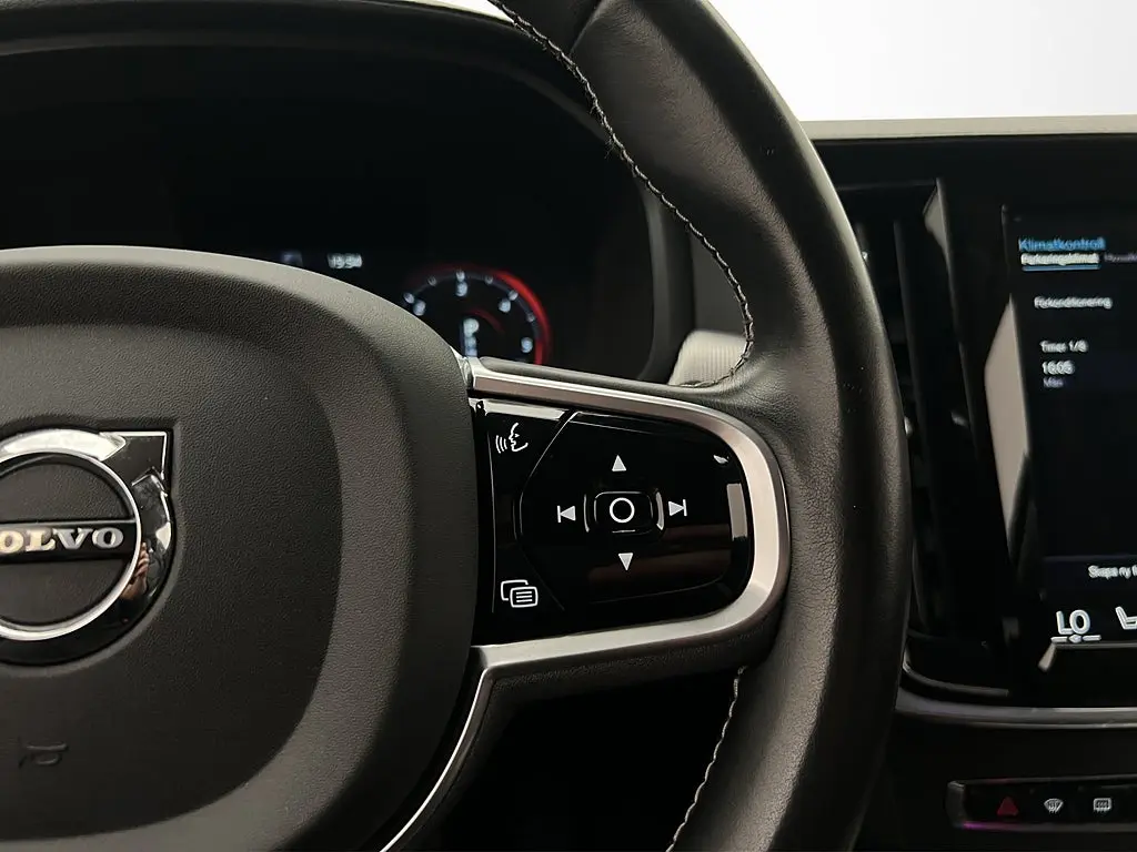 2019 Volvo V90 D4 AWD Inscription HK bild 14