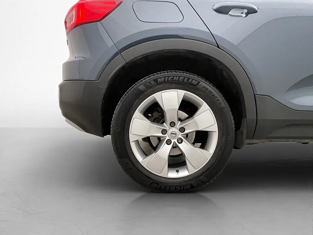 2024 Volvo XC40 T2 Momentum bild 23