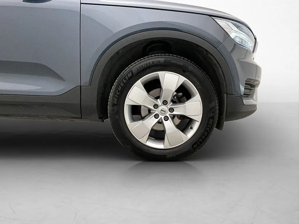 2024 Volvo XC40 T2 Momentum bild 24
